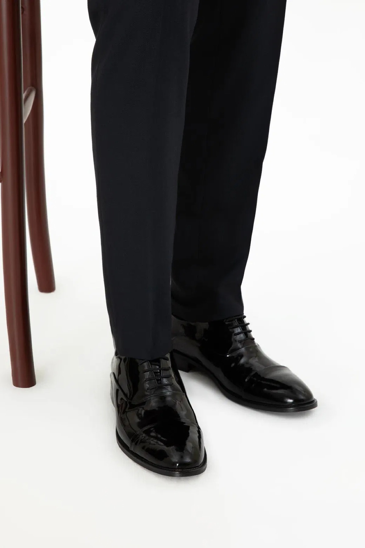 کفش تمام چرم ورنی  PIERRE CARDIN